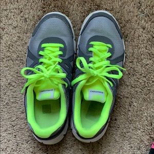 Nike shoes boys youth